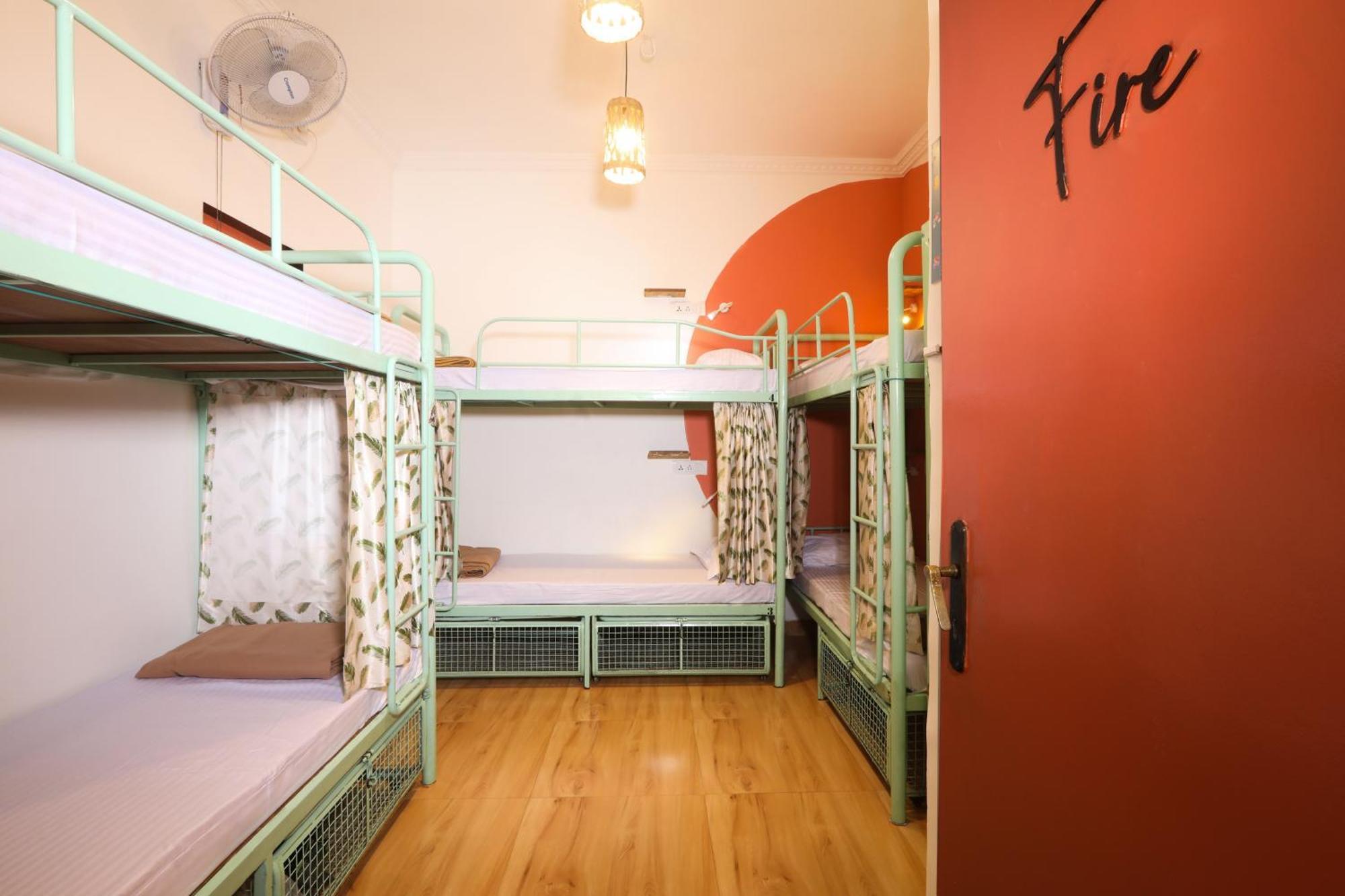 Hostal Mantra Bombay