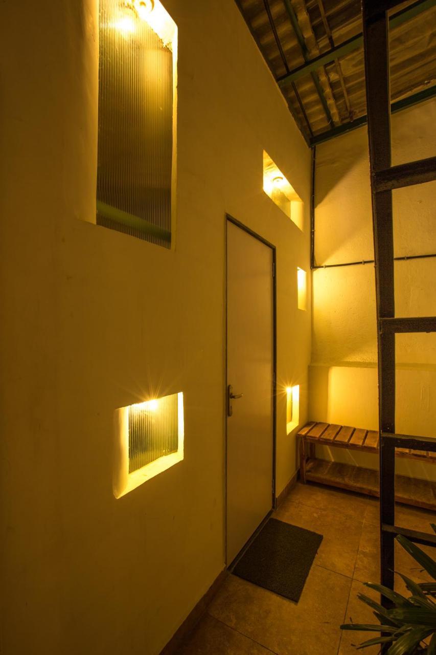 Mantra Hostal